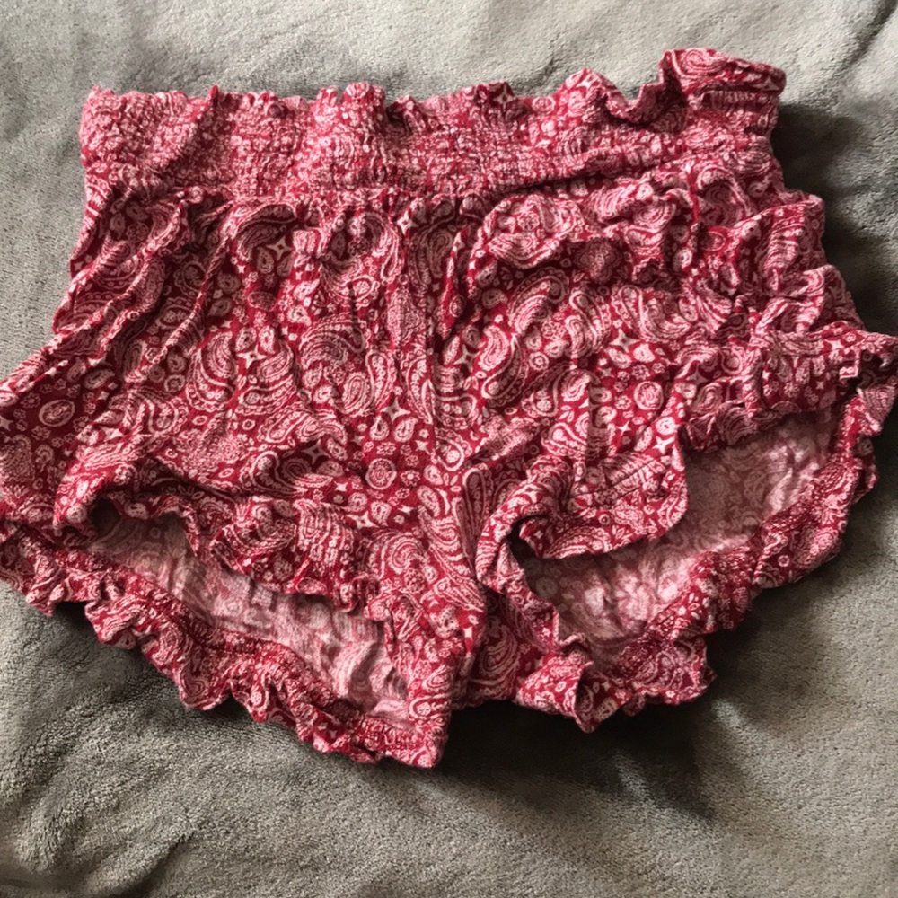 Brandy Melville- Paisley Shorts 🌷